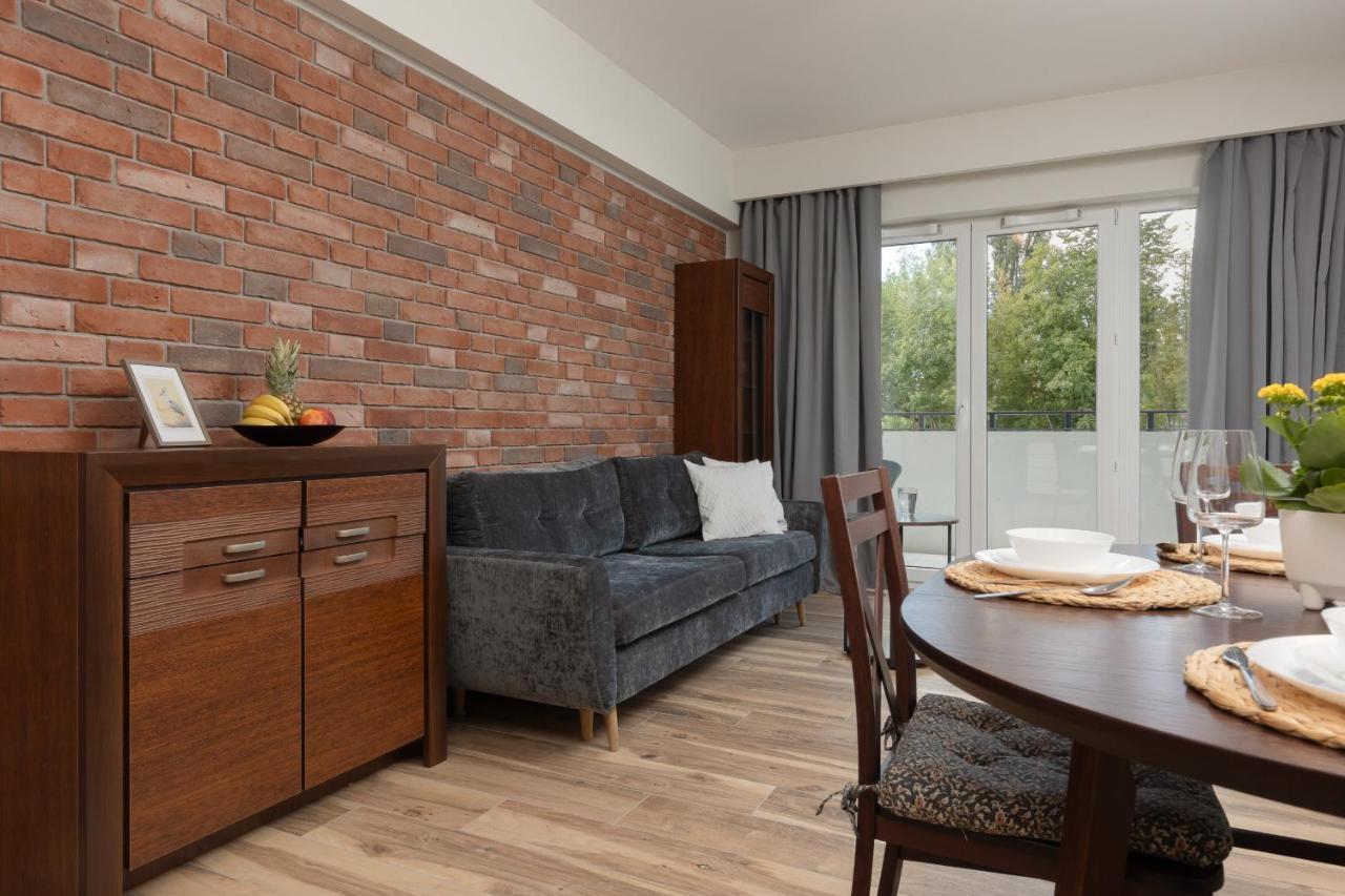 Apartment With Balcony & Parking Near Manufaktura Lodz By Renters Prestige מראה חיצוני תמונה
